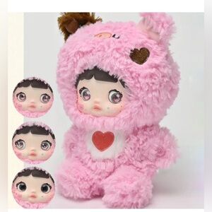 Nommi Loveliness Never Ends Series Vinyl Plush Doll JuJu the Pig Bag Charm 9”